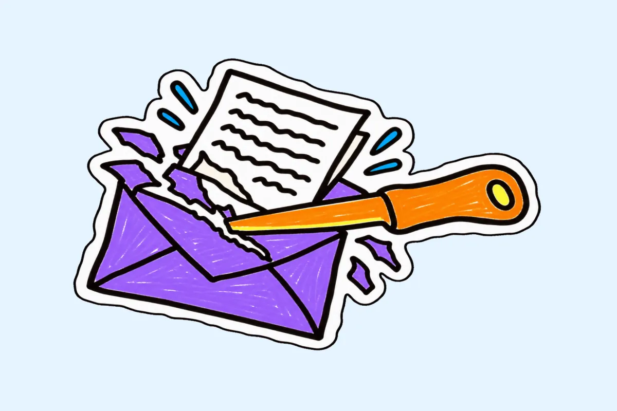 Coupe-papier orange qui ouvre une enveloppe violette d'un geste, la lettre pliée jaillit de l'enveloppe.